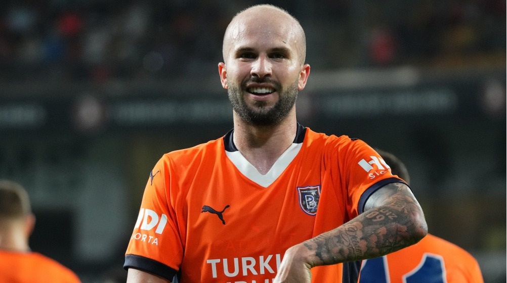 Chan sut 2 trieu euro cua Malaysia dang gom the nao hinh anh