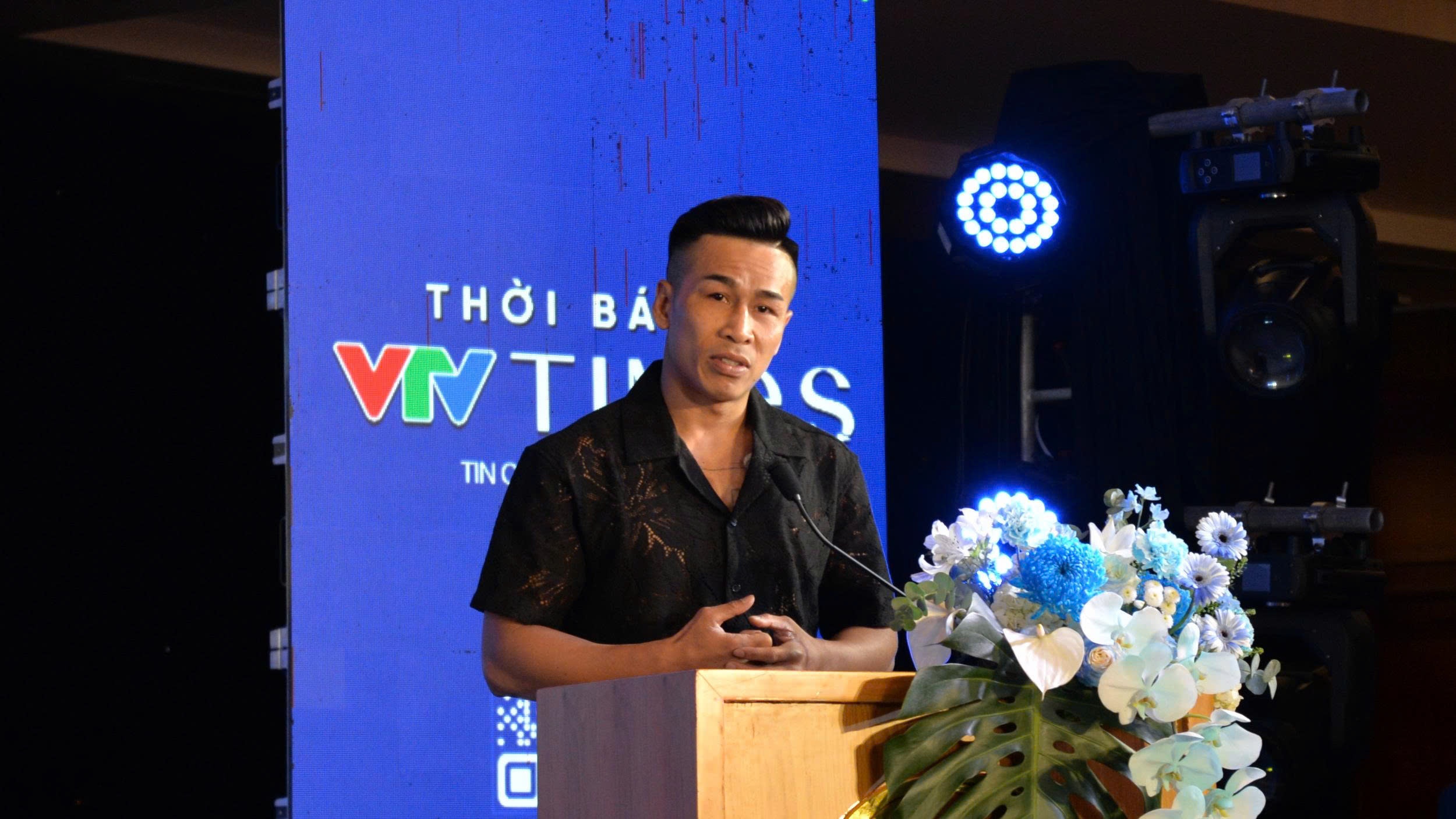 144 golfer tranh tai soi noi tai giai golf co tien thuong hap dan hinh anh