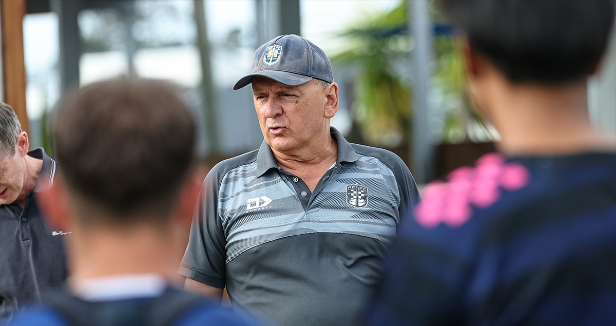 Vi nha si lam nen lich su voi Auckland City hinh anh