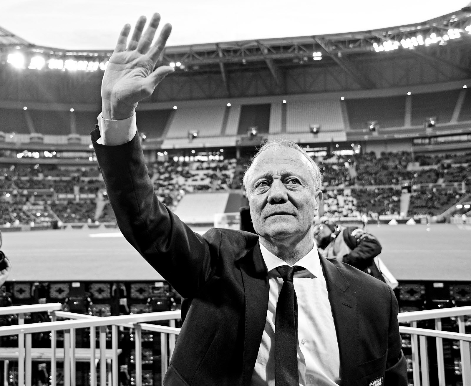 Huyen thoai bong da Phap qua doi o tuoi 72 hinh anh