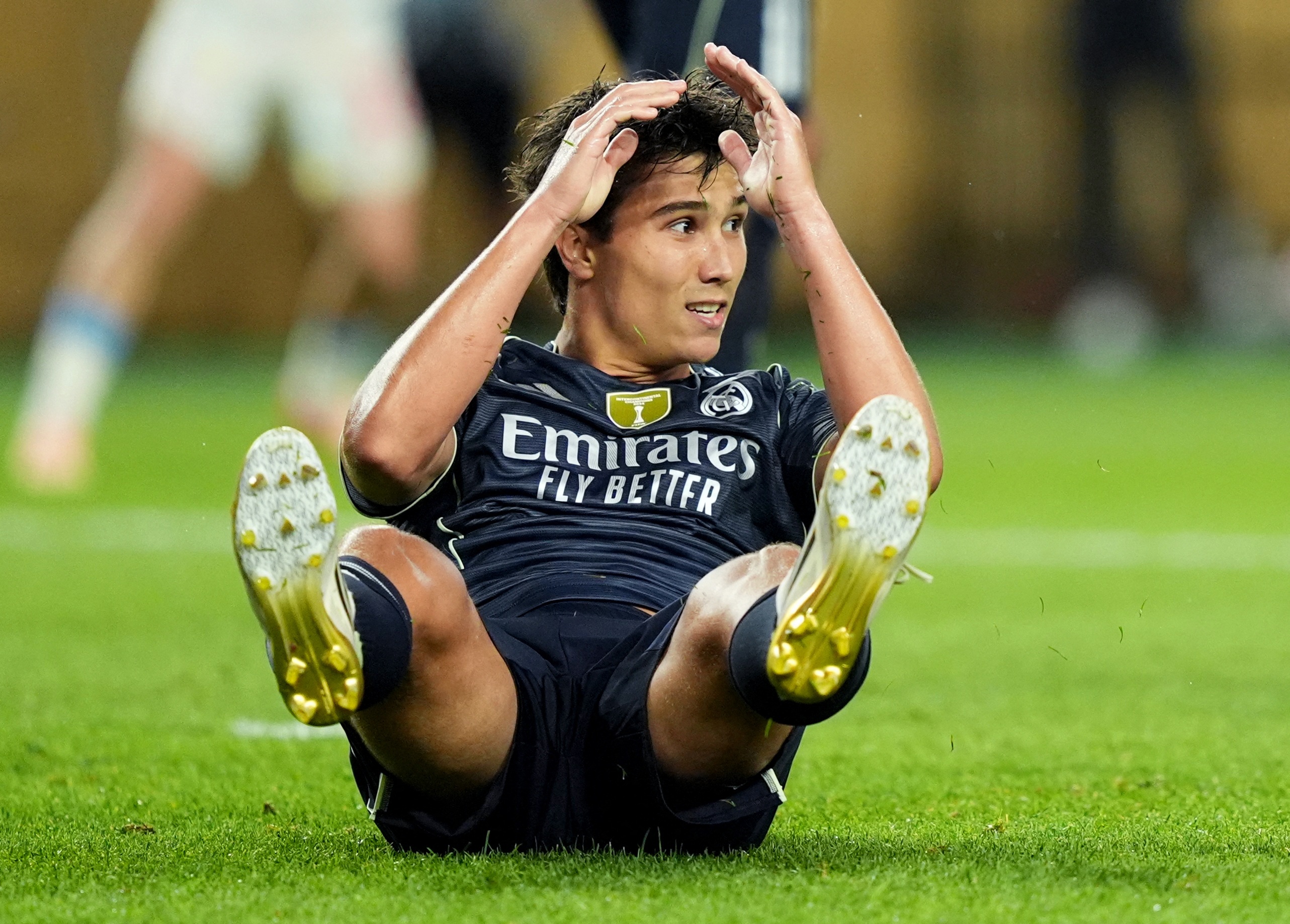 Gonzalo Garcia khien Endrick, Rodrygo bat an hinh anh