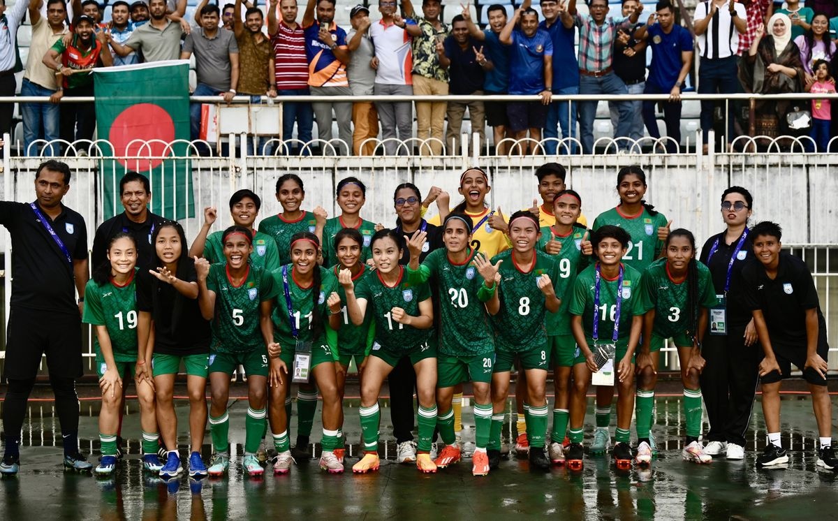 Dia chan xay ra o vong loai Asian Cup nu hinh anh