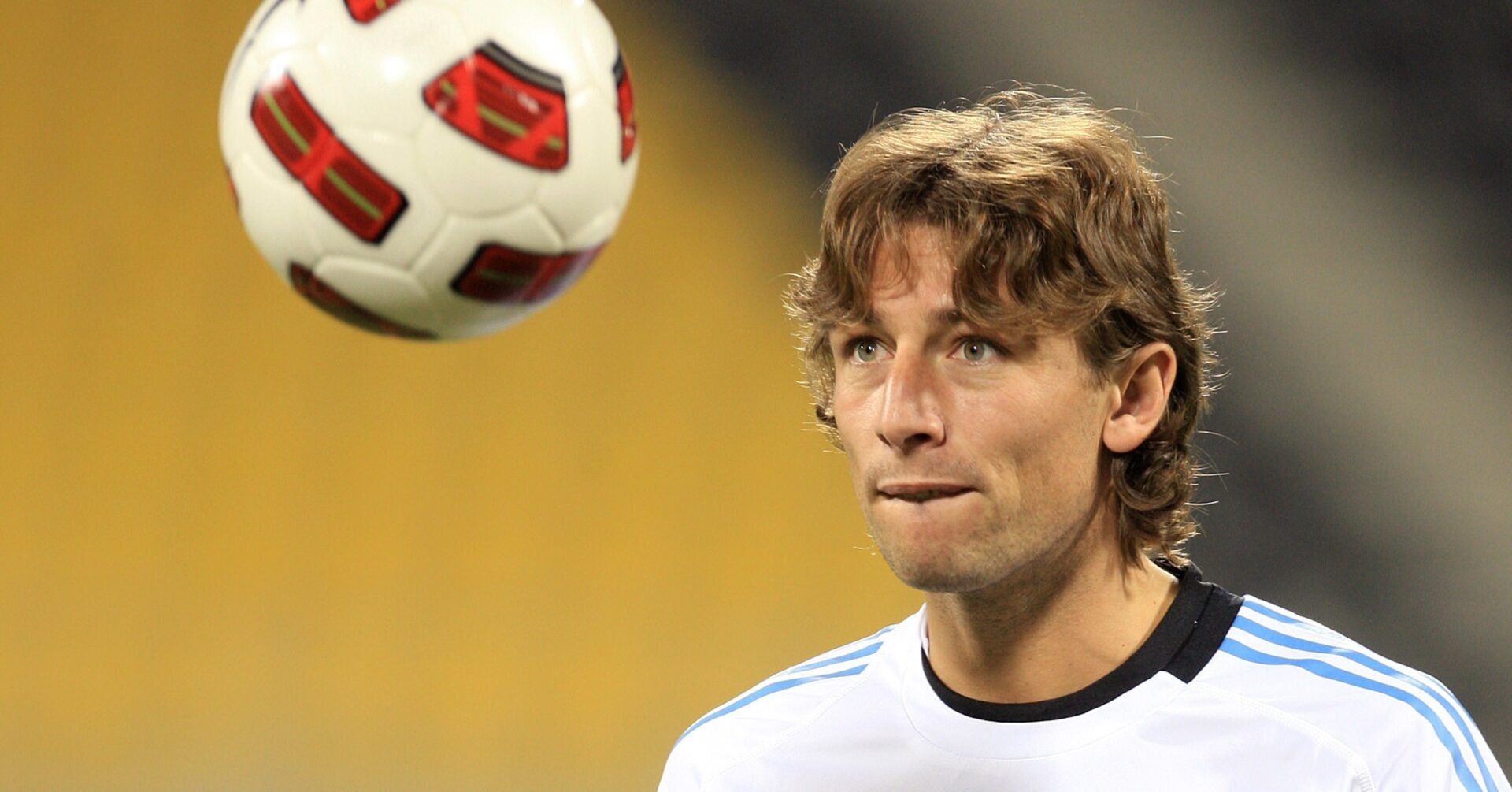 Cuu sao MU gay ngo ngang khi gia nhap Arsenal hinh anh