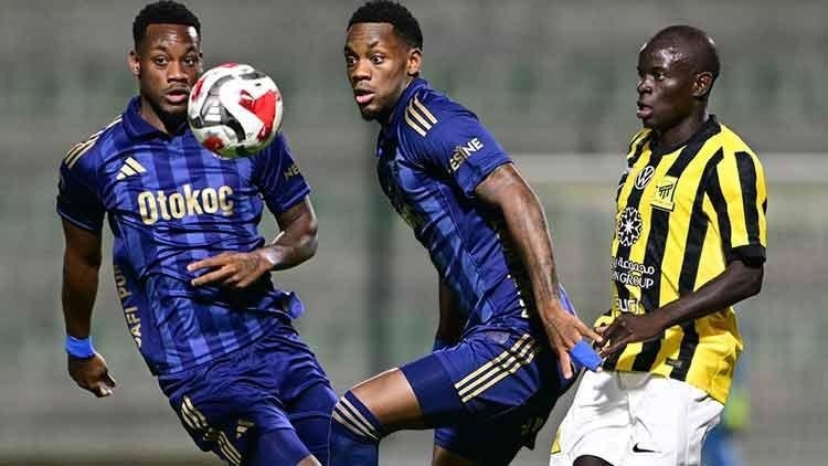 Duran toa sang trong tran ra mat Fenerbahce hinh anh