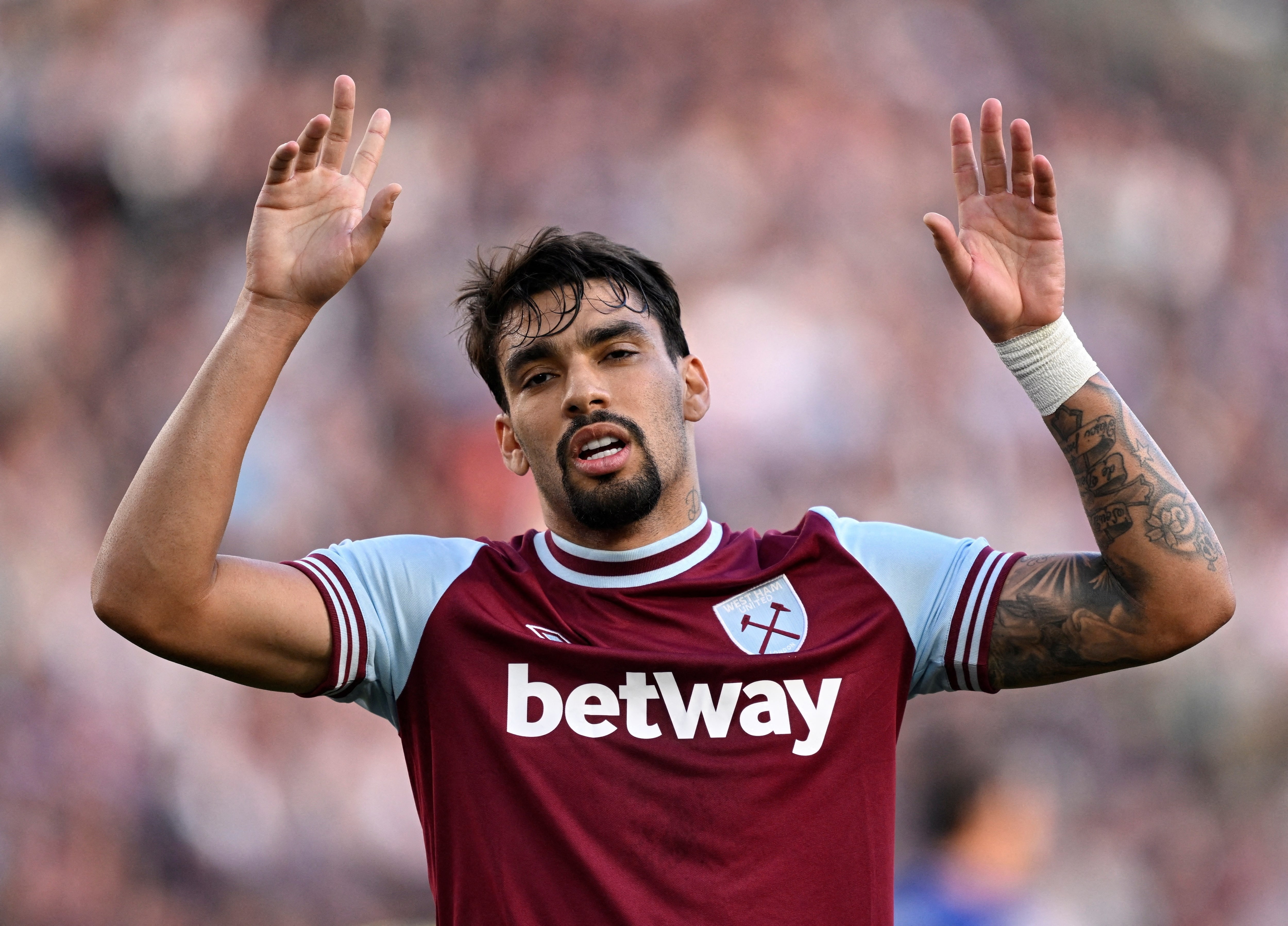 Du trang an, Paqueta van bi West Ham thanh ly hinh anh