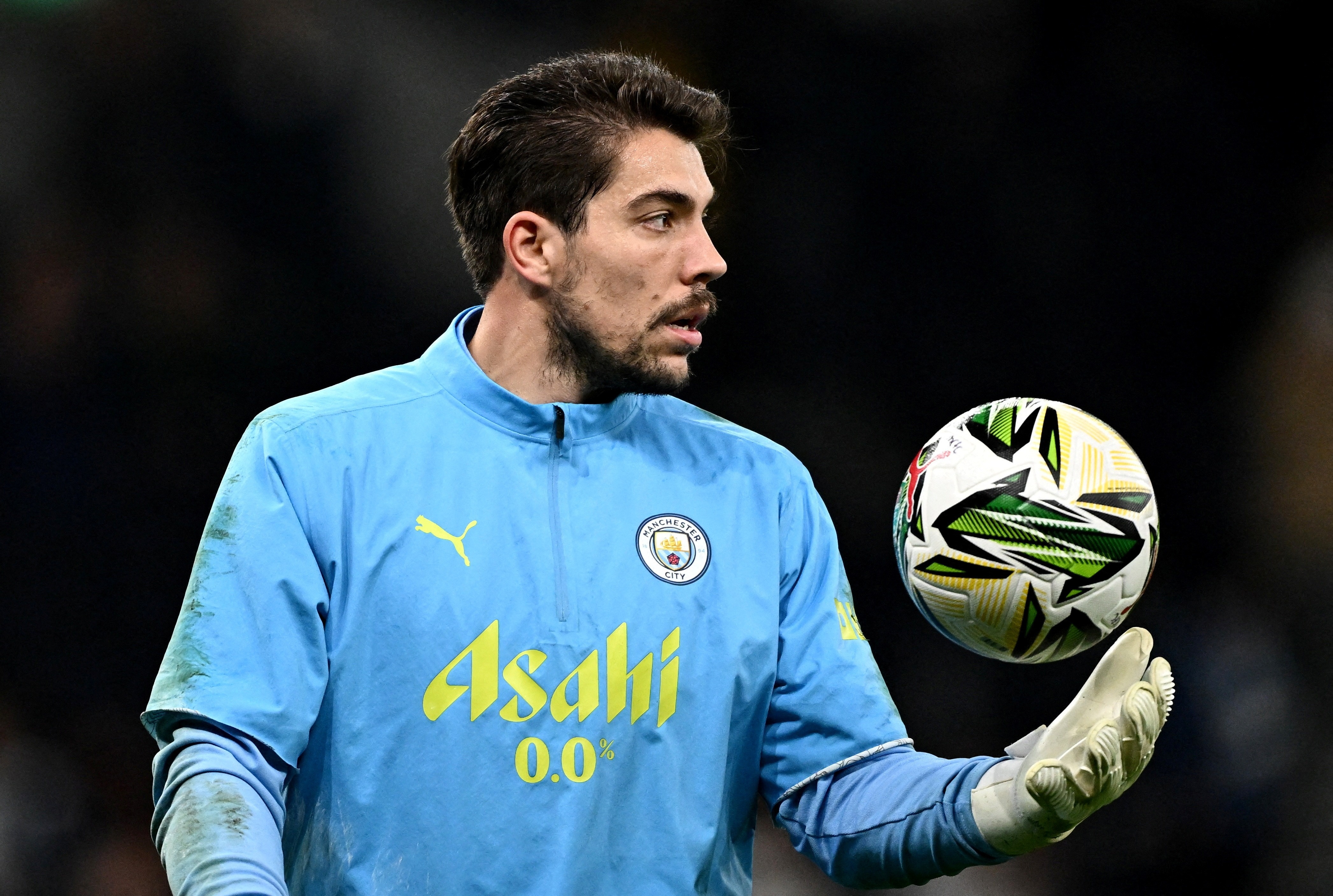 MU tinh gay soc voi thu mon cua Man City hinh anh