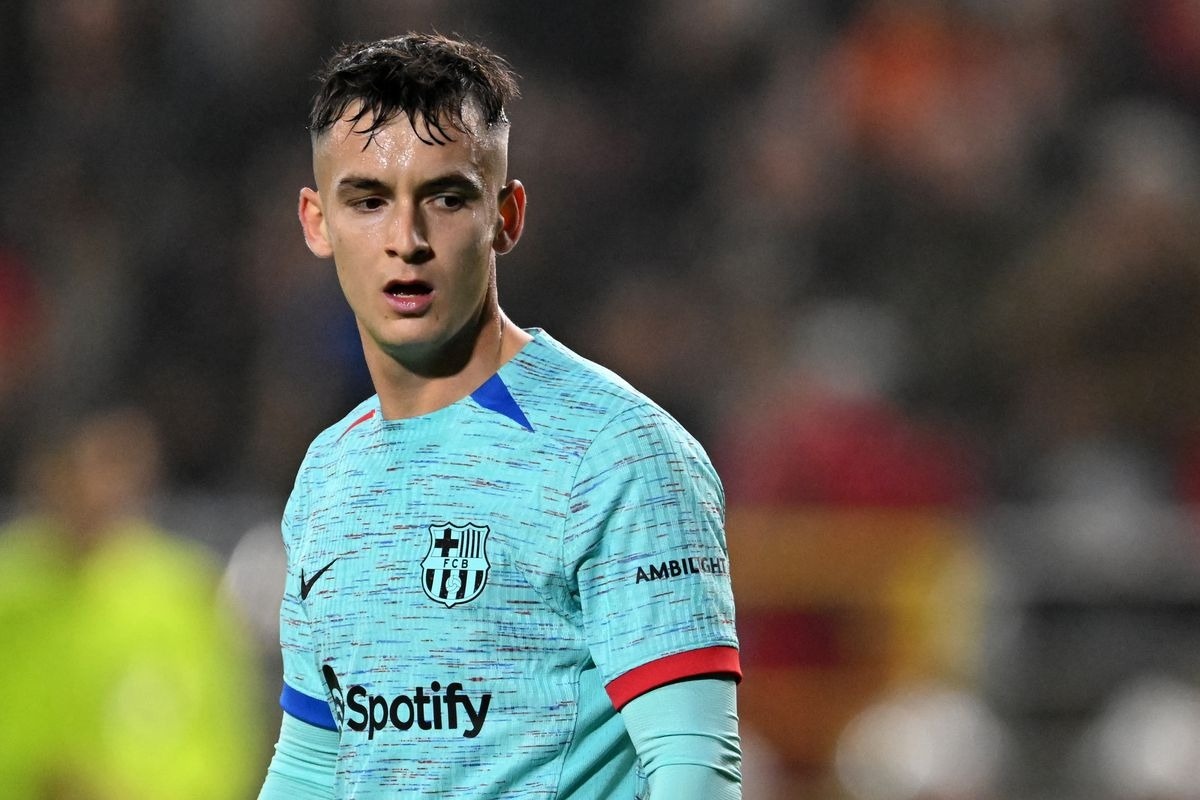 Vi Rashford, tai nang tre Barca phai ra di hinh anh