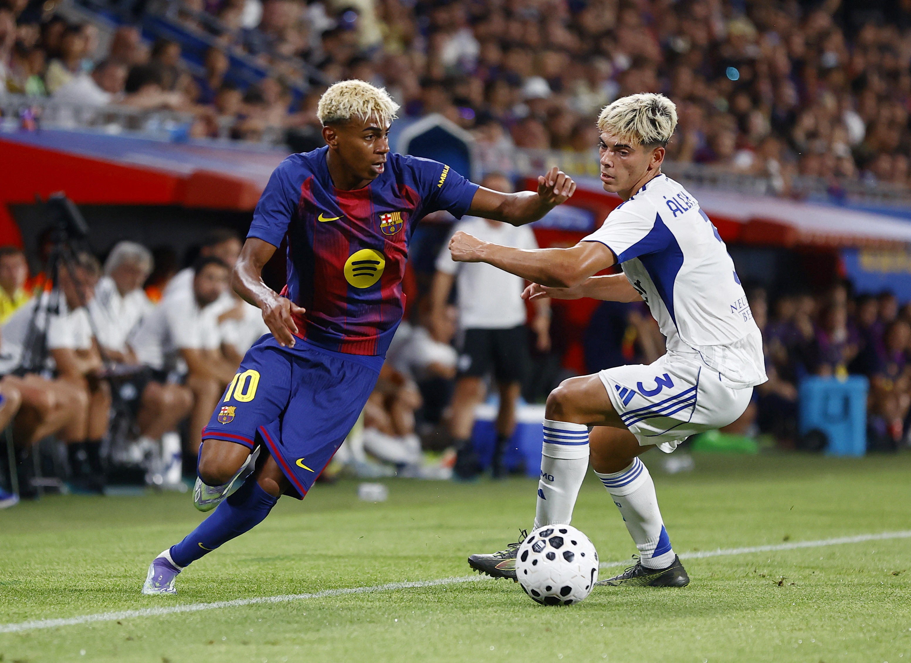 Lamine Yamal khien moi hang thu run so truoc them La Liga hinh anh