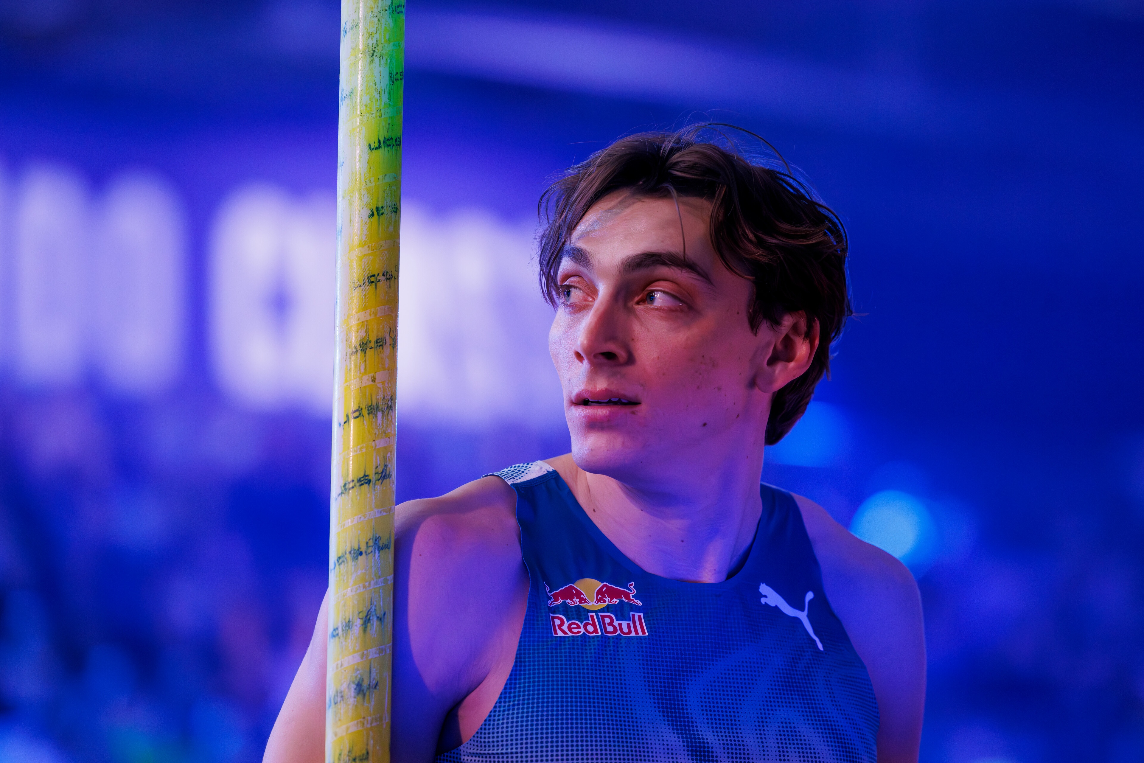 Duplantis pha ky luc the gioi, bo tui trieu USD hinh anh