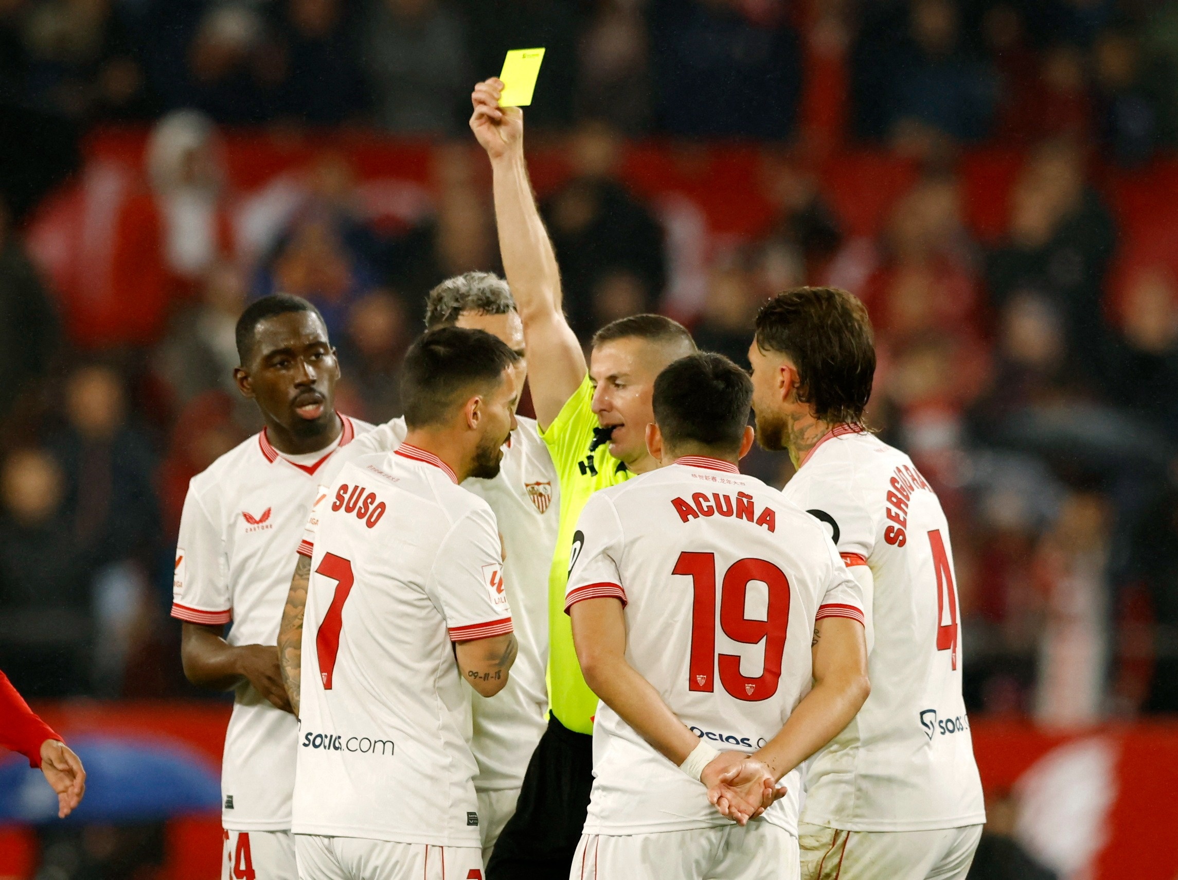 Cuu vuong chau Au roi vao the hiem ngheo hinh anh