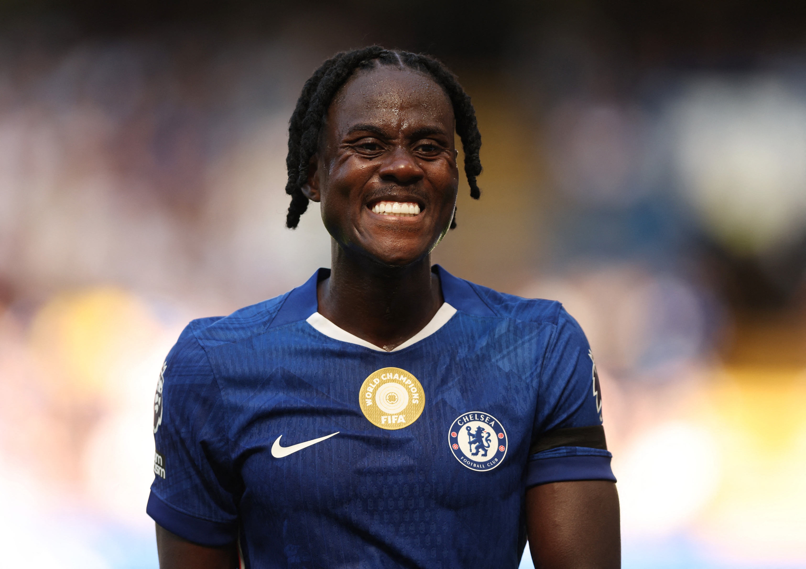 Chelsea gay that vong hinh anh