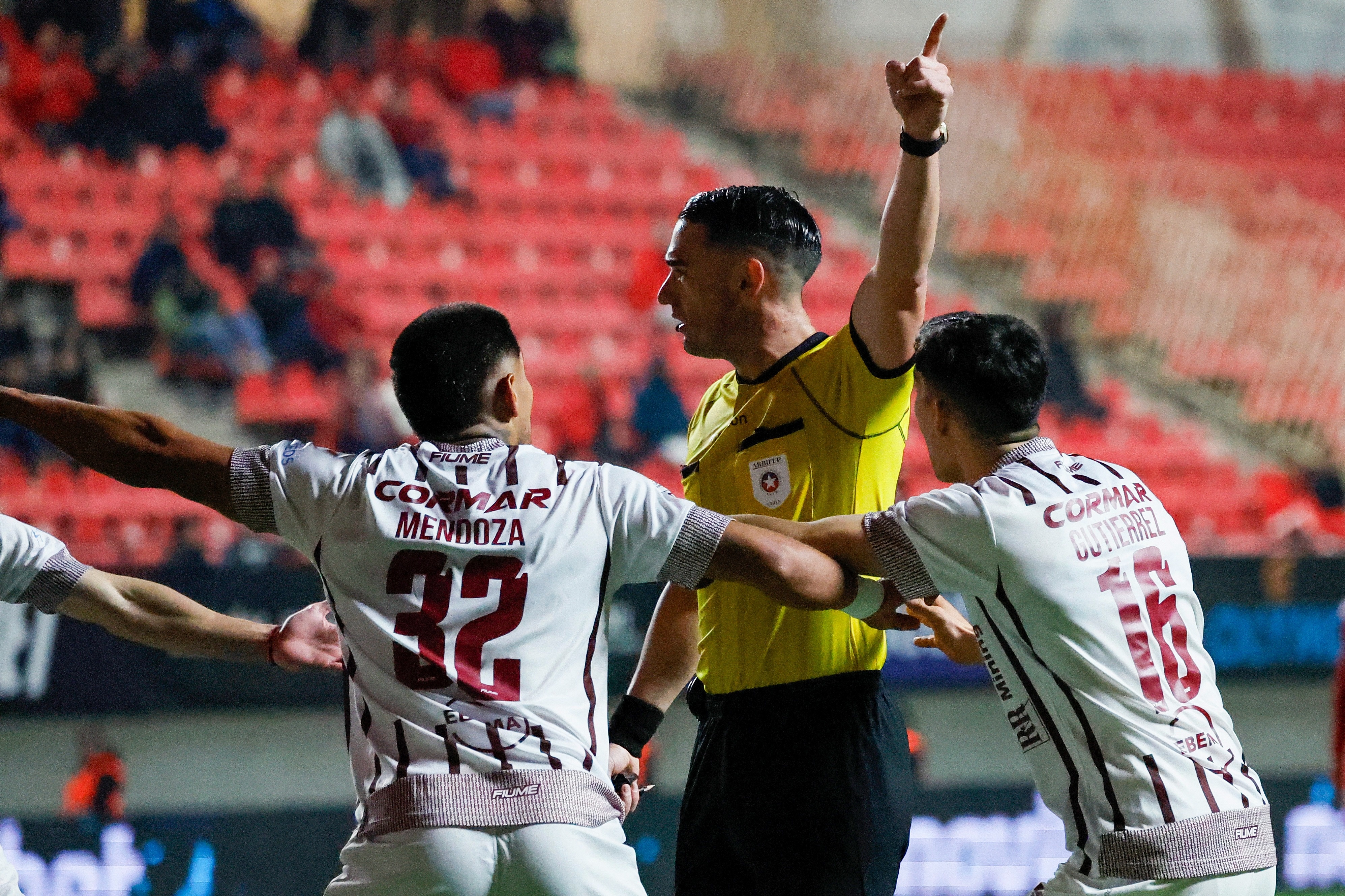 Trong tai Chile mac sai lam khong tuong hinh anh