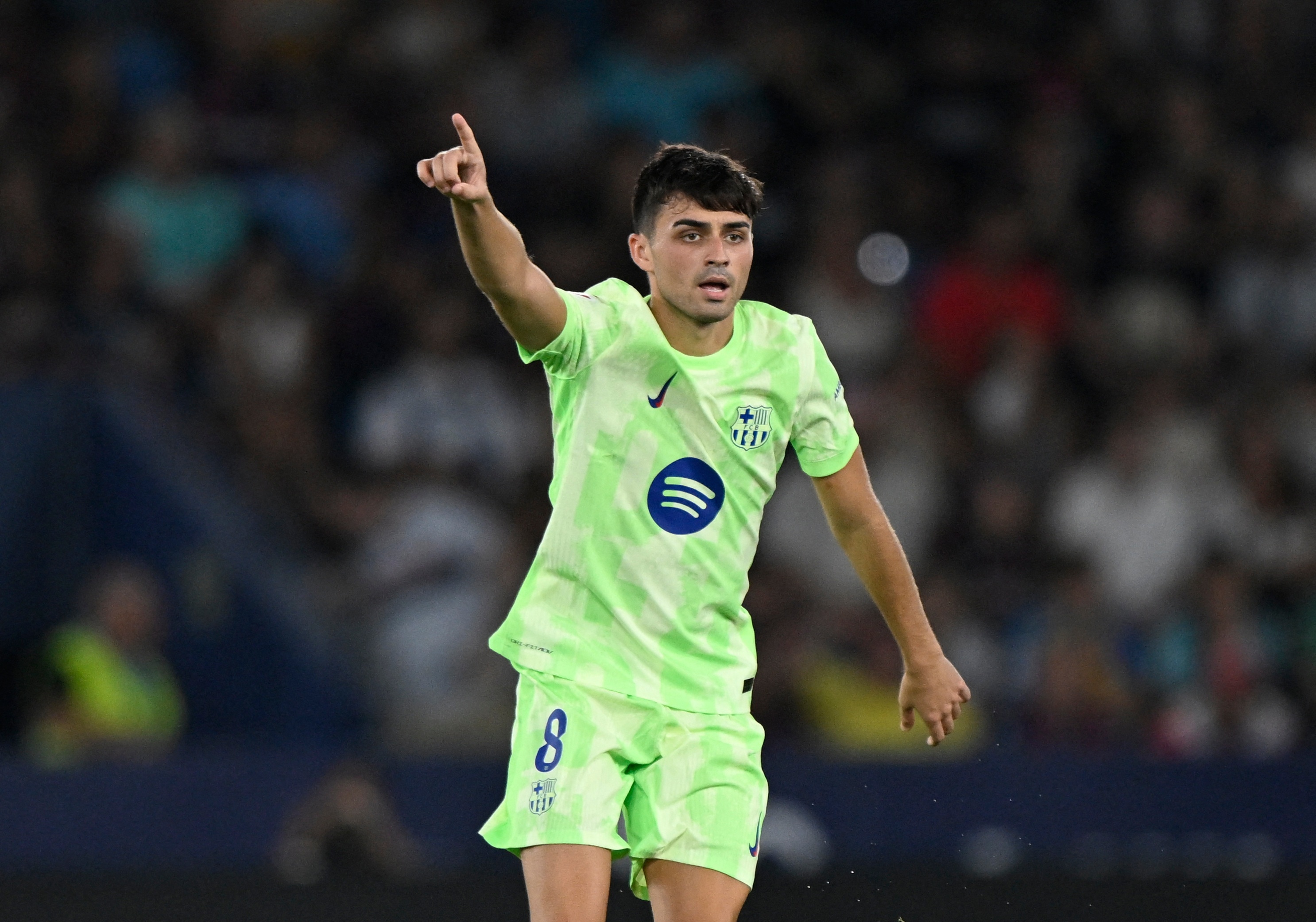 Pedri bien dieu phi ly thanh ky dieu truoc Levante hinh anh