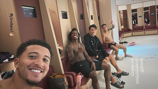 Sancho khoe anh trong 'biet doi bom xit' hinh anh