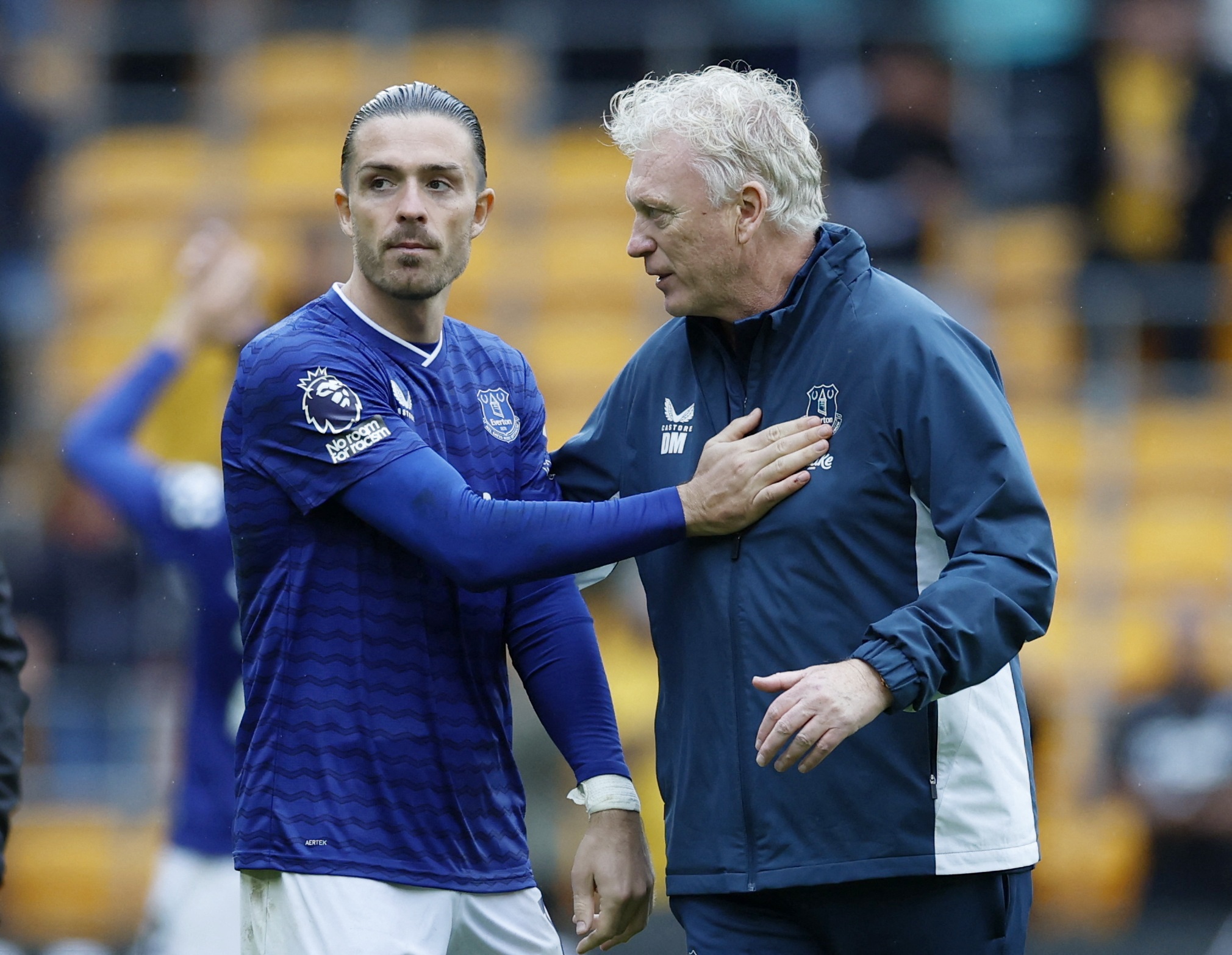 Everton da dung ve Grealish hinh anh