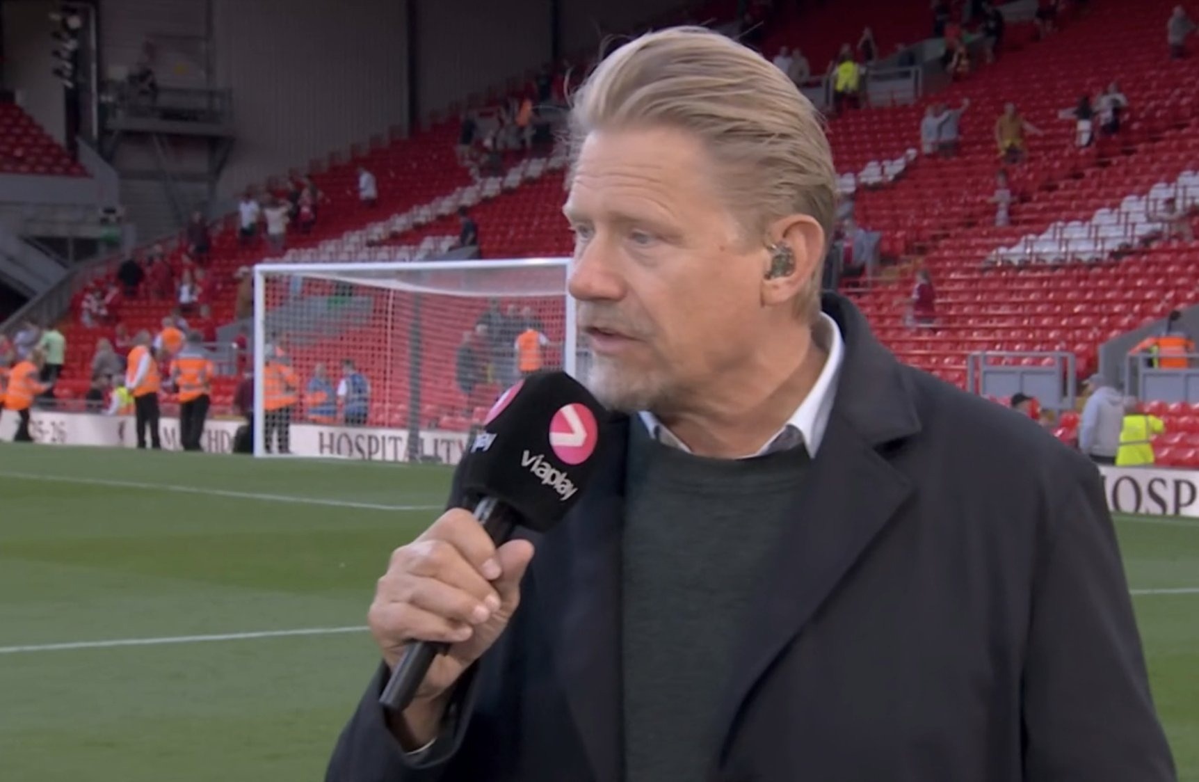 Huyen thoai MU: 'Arsenal choi thu bong da xau xi' hinh anh