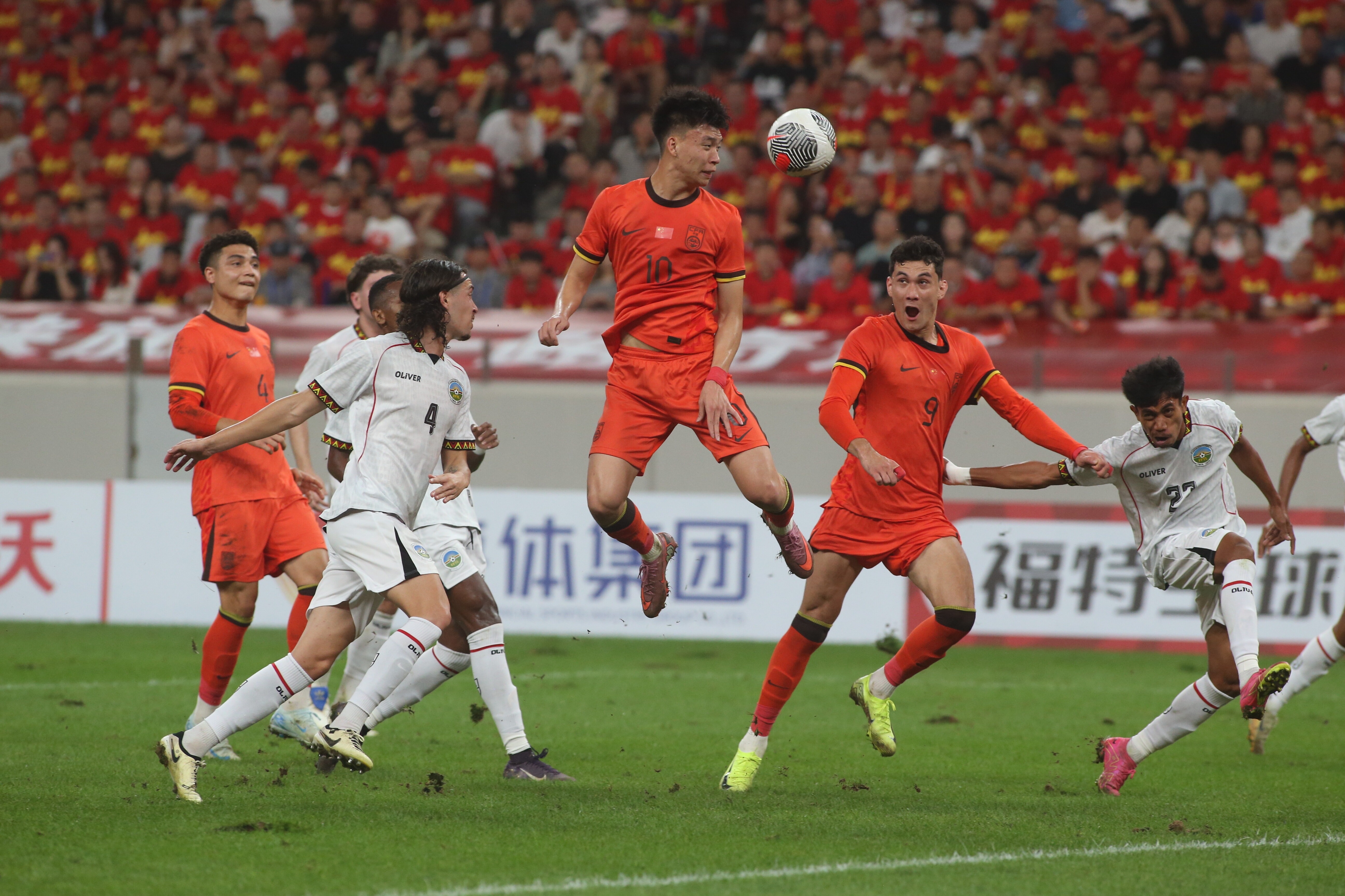 U23 Trung Quoc bi chi trich hinh anh