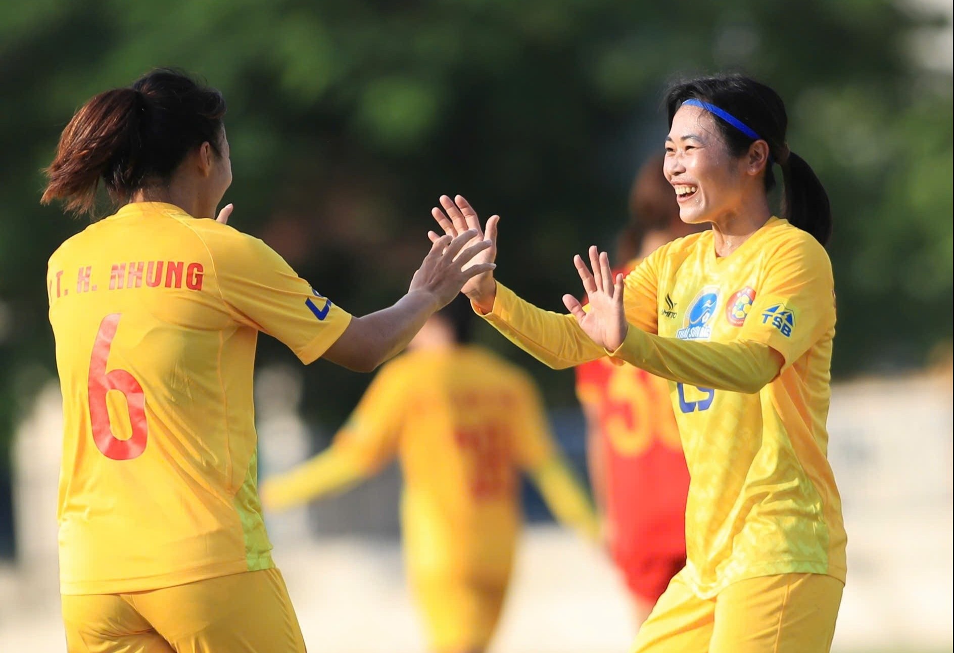 Khong Huynh Nhu, TP.HCM I van thang dam trong ngay ra quan hinh anh