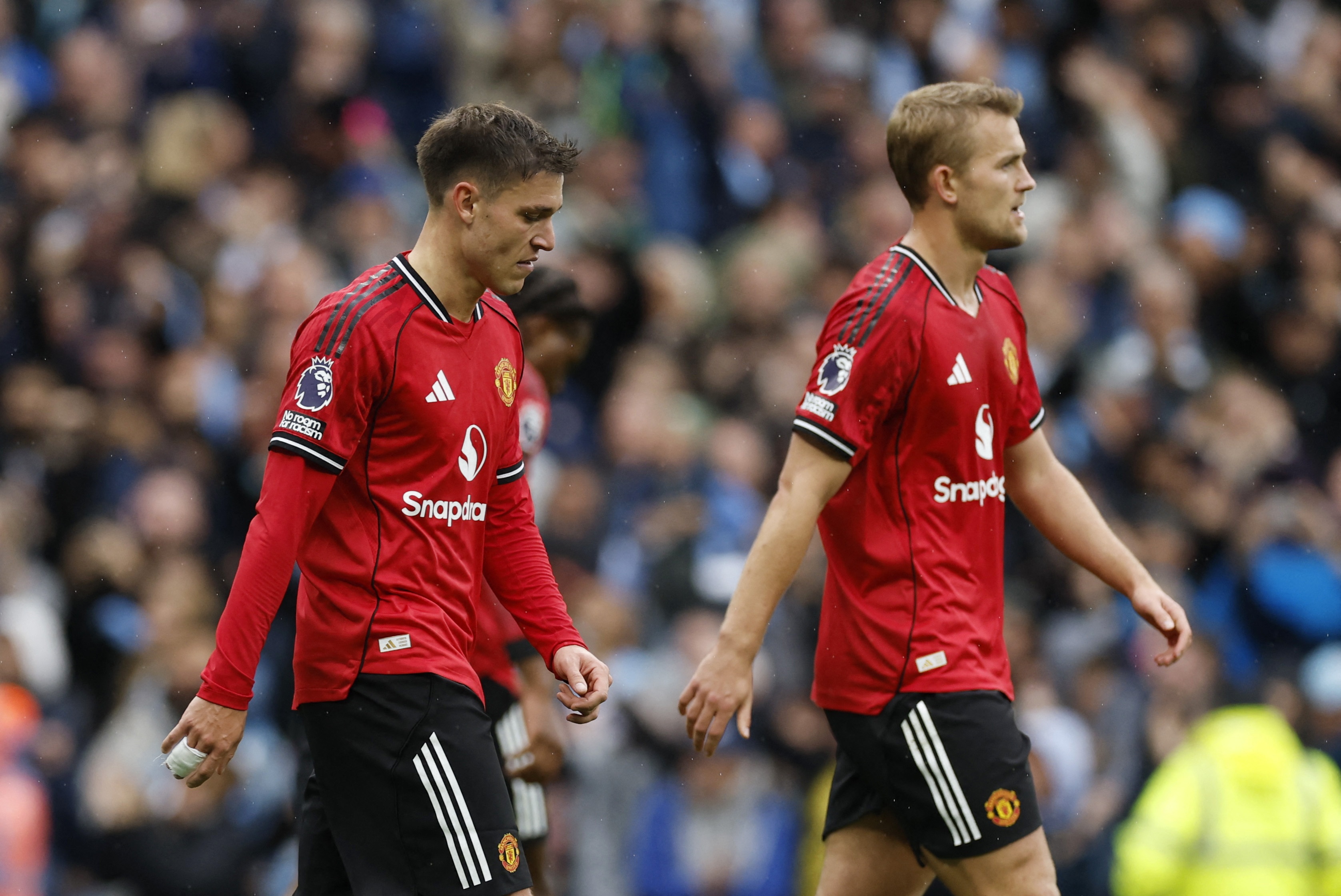 Keane buc xuc vi MU khong nhan the vang hinh anh