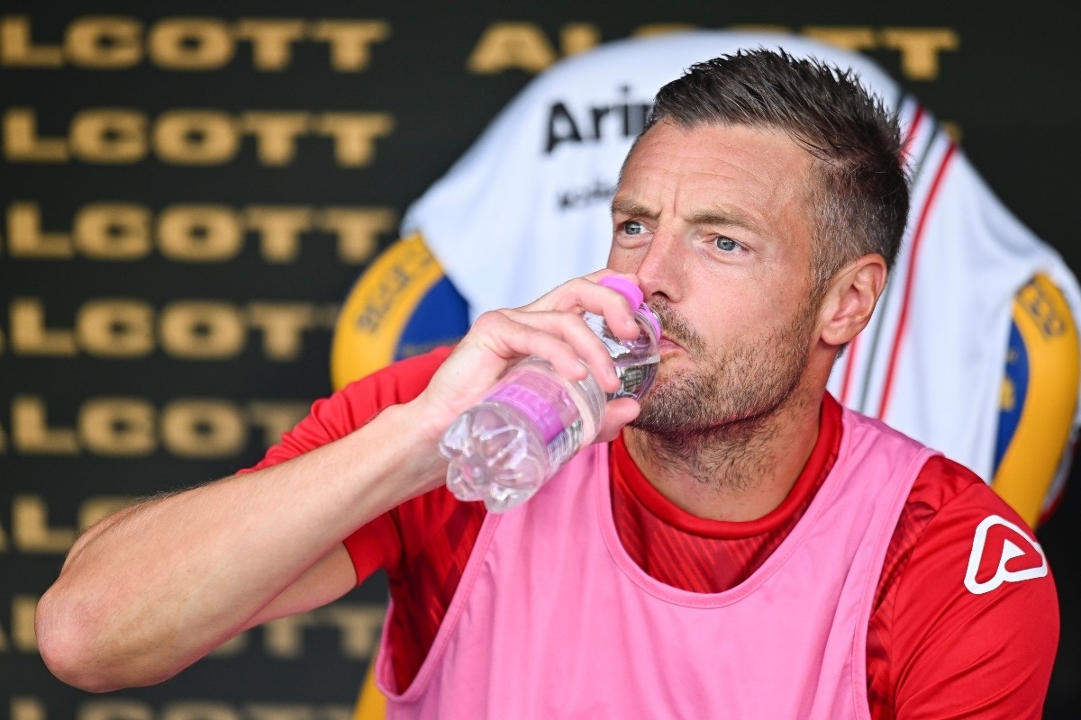 Vardy tao con sot hinh anh