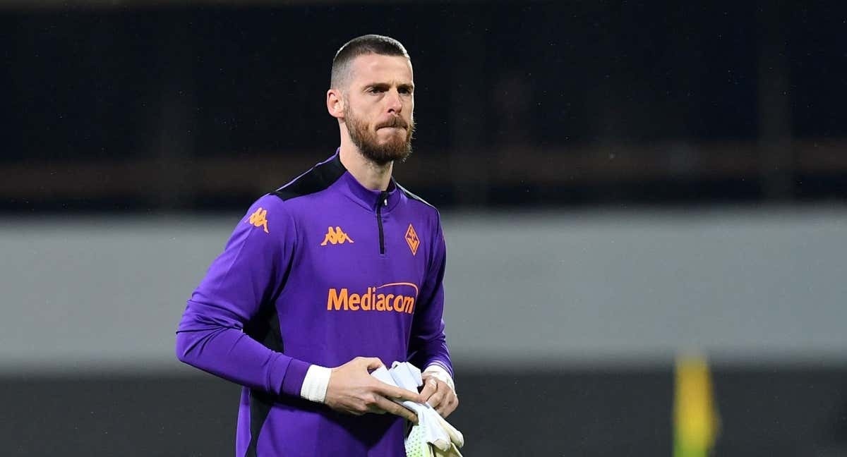 De Gea guc nga vi ban thua phut 90+4 hinh anh