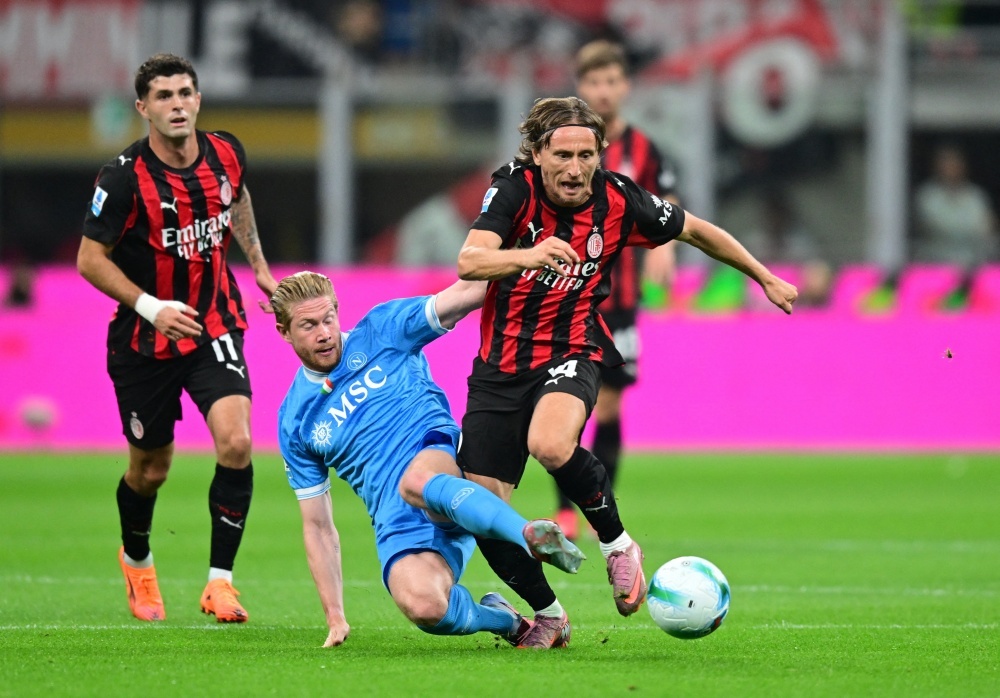 Modric thang De Bruyne trong cuoc chien cua nhung lao tuong hinh anh