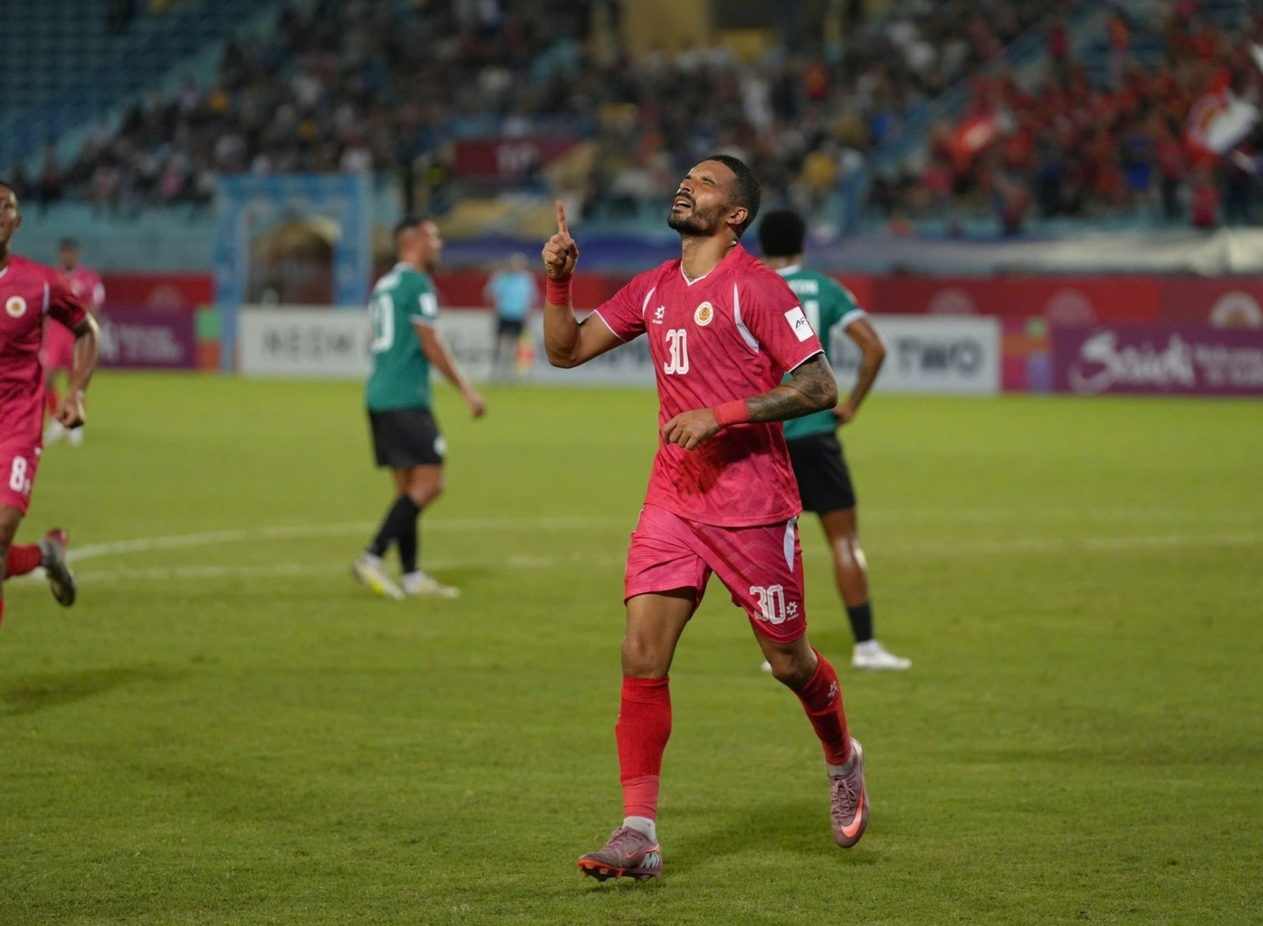 Bong da Viet Nam toan thang o AFC Champions League hinh anh