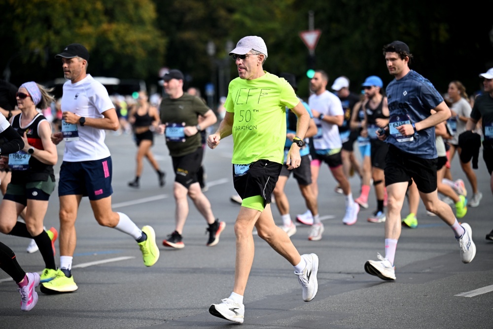 Ha Noi khai mac giai Marathon Quoc te mua 4 hinh anh