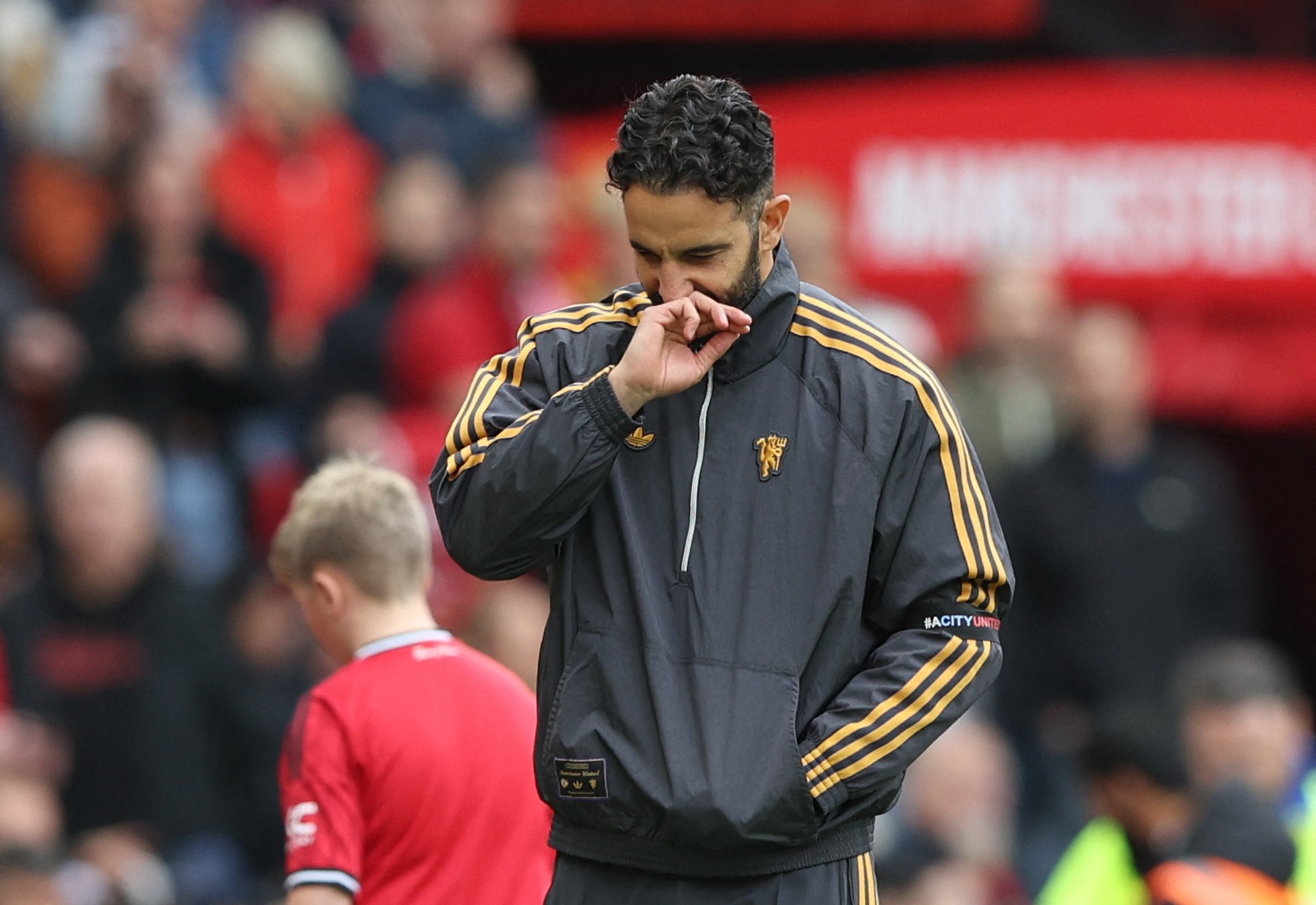 Amorim: 'Phai chien dau toi chet de bao ve mau ao Manchester United' hinh anh