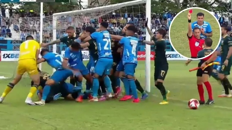 Tran dau dien ro voi chi 15 cau thu tren san hinh anh