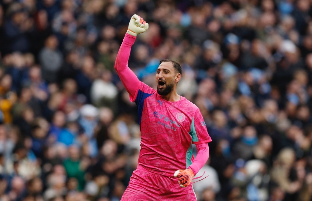 Chien binh Donnarumma hinh anh