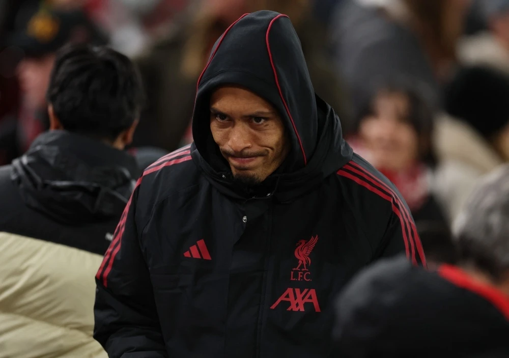 Bon ‘ngon lua’ dang thieu dot Liverpool hinh anh