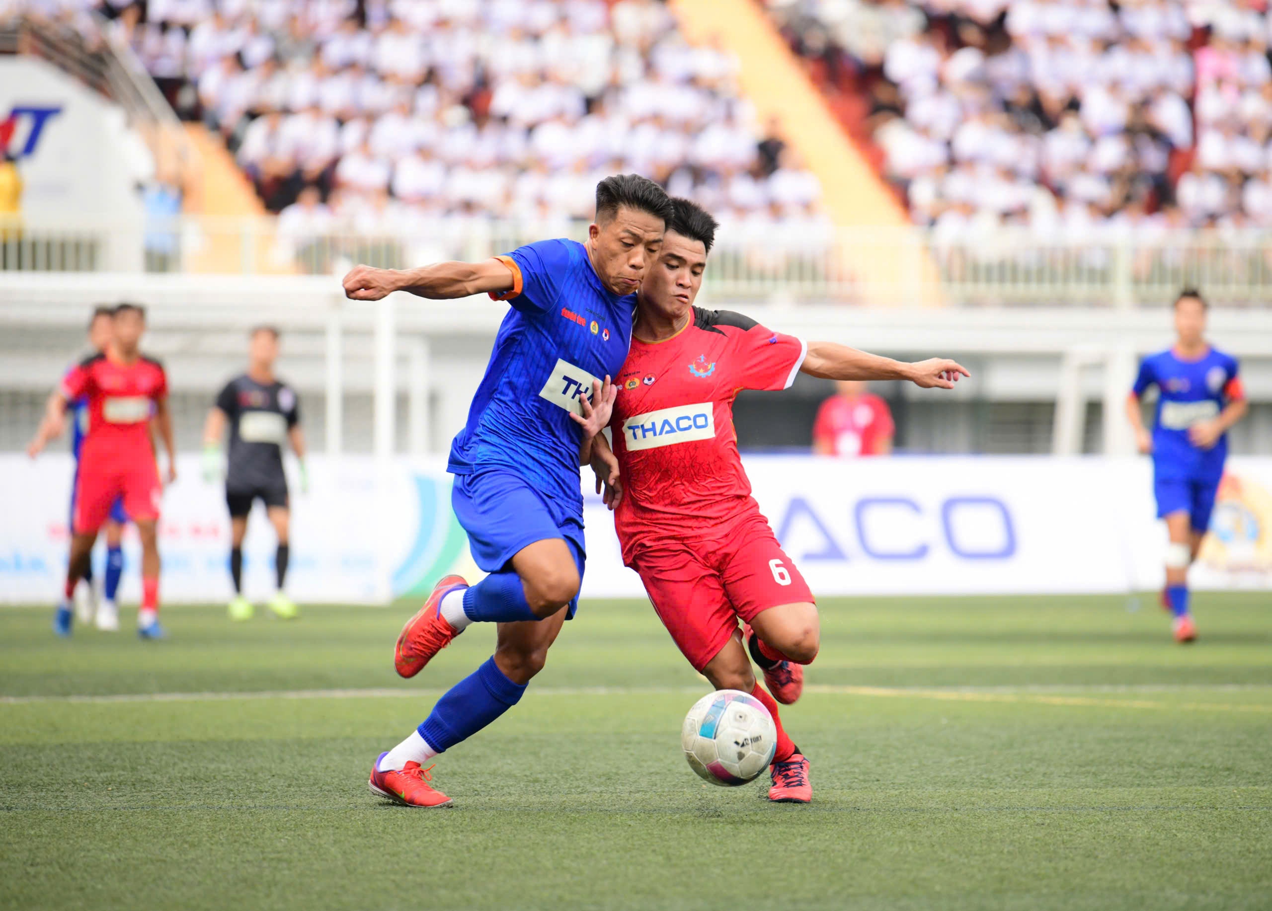 Giai bong da cong nhan, vien chuc 2025 tim ra nha vo dich hinh anh