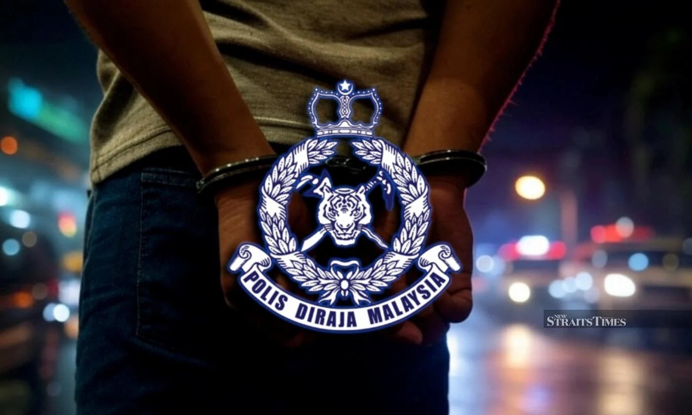 Cuu cau thu Malaysia sa luoi sau vu no sung chan dong hinh anh