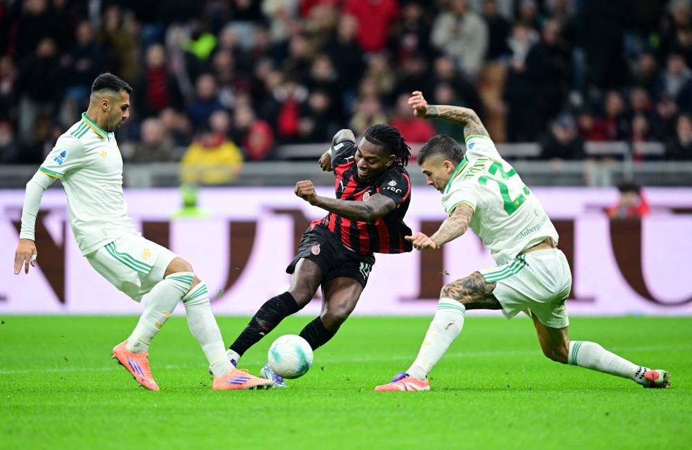 San Siro chinh thuc doi chu hinh anh