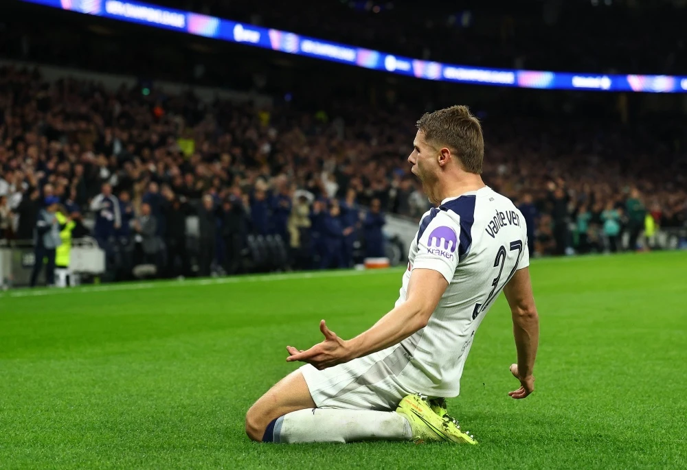 Co mot 'Messi moi' o Champions League hinh anh