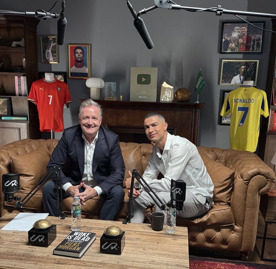 Роналду фото 1 Ronaldo anh 1