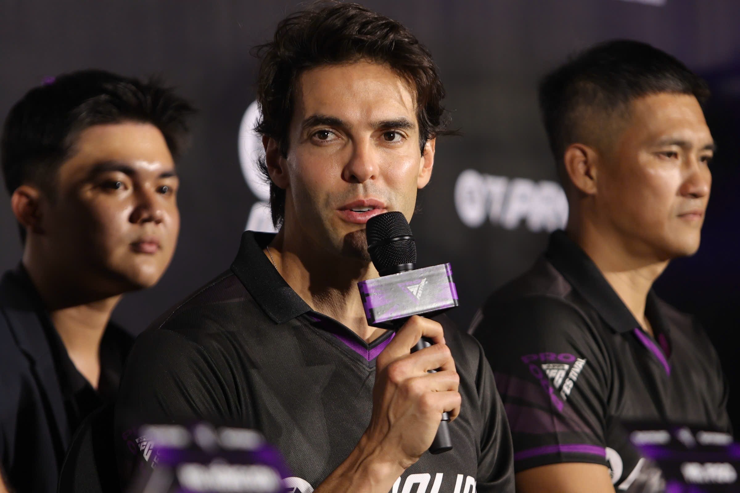 រូបថត កាកា ២ Kaka anh 2