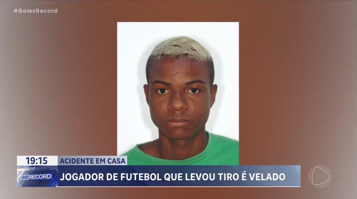 Cau thu Brazil bi em trai vo tinh ban chet hinh anh