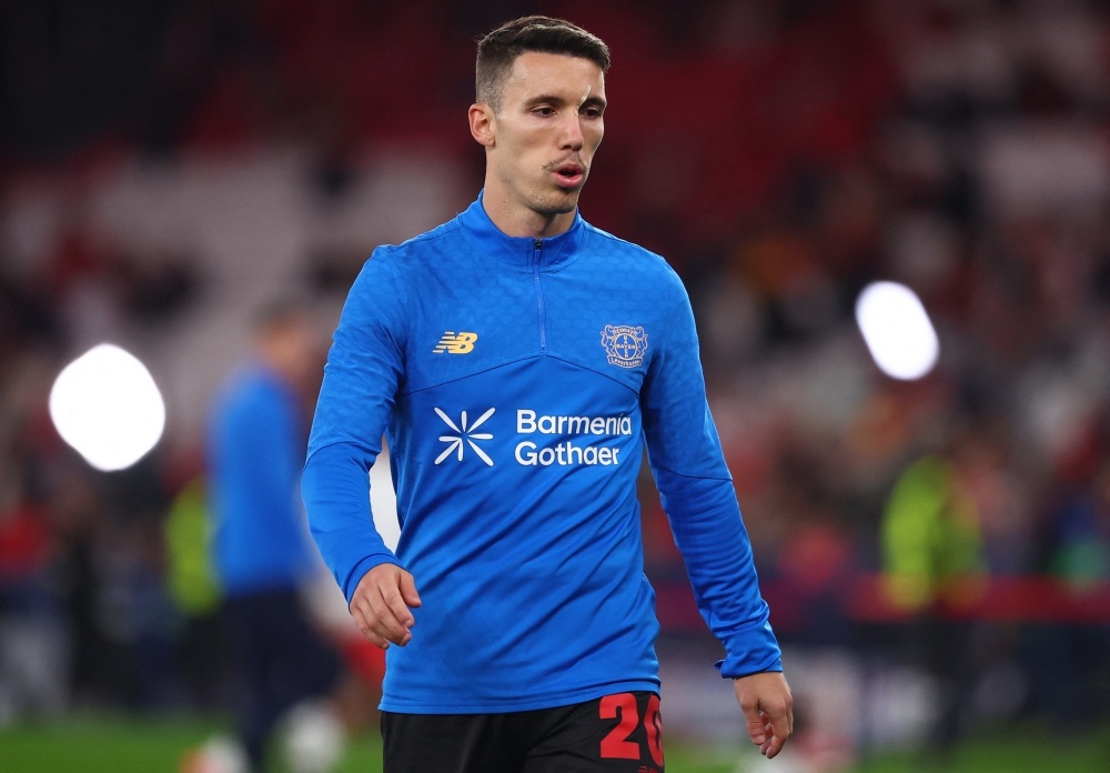 Bayern quyet 'di dem' voi Grimaldo hinh anh