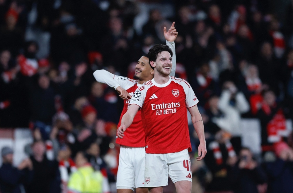 Tu cu xoac cua Rice toi chien thang cua Arsenal hinh anh