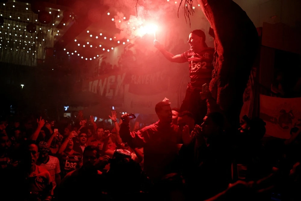 Tran chung ket dinh doat ky nguyen bong da Brazil hinh anh