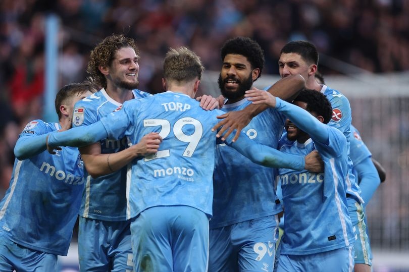 Lampard tai hien ky tich 67 nam hinh anh