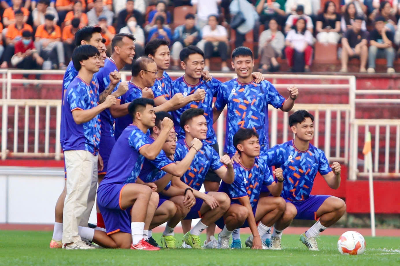 HLV Park Hang-seo tro lai, hoc tro quay quan hinh anh