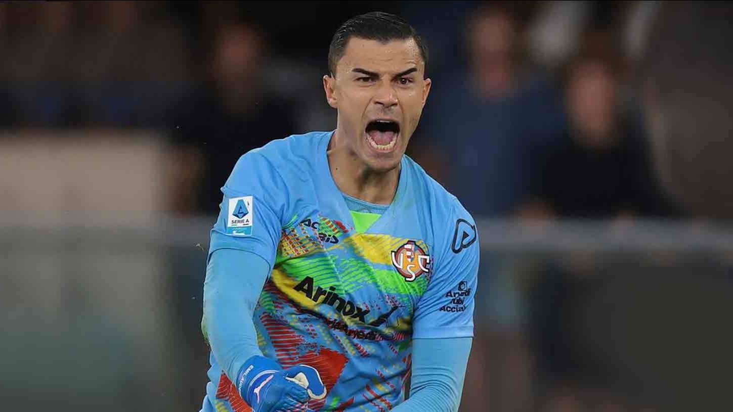 Tuyen thu Indonesia gay kinh ngac o Serie A hinh anh