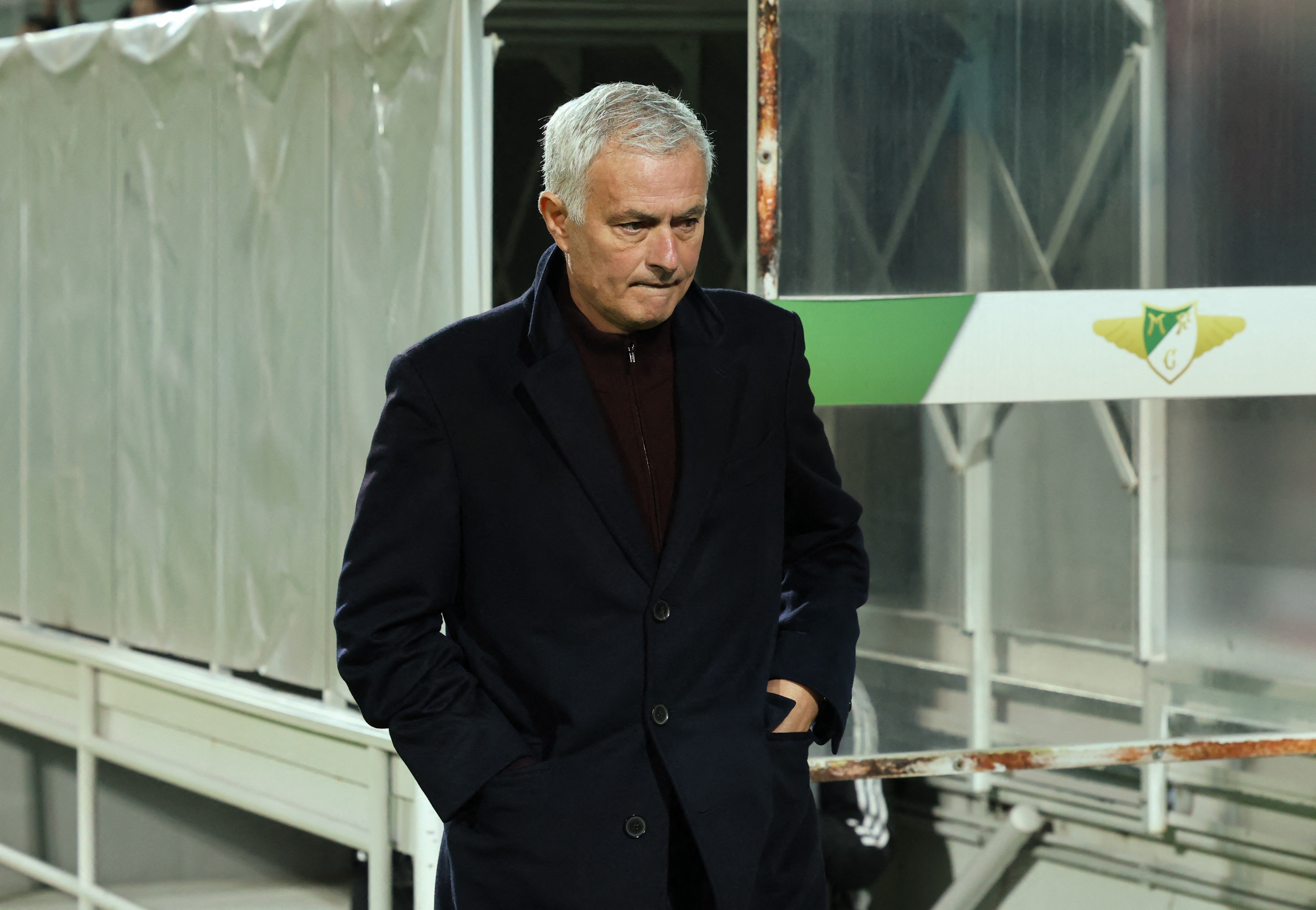 Mourinho dang thang hoa hinh anh