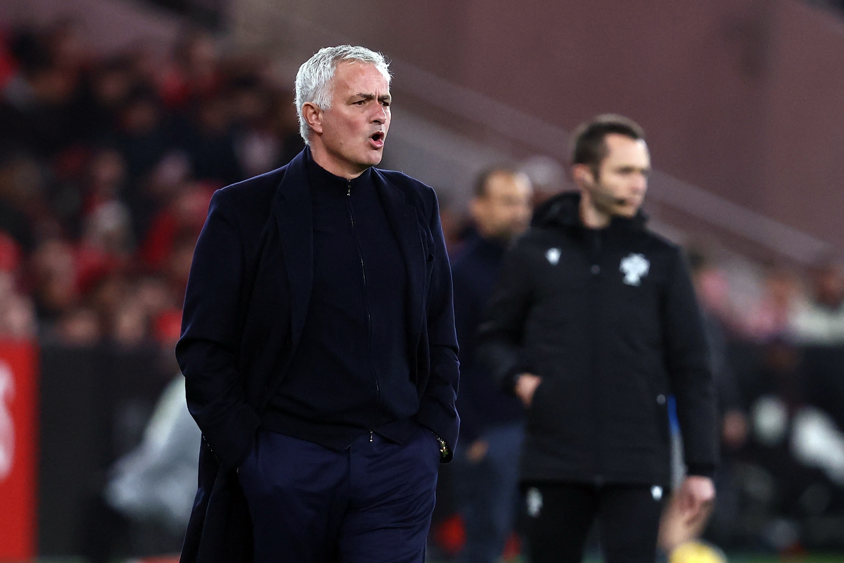 Hao quang cua Mourinho tro lai hinh anh