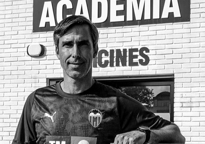 Valencia bang hoang truoc tin du tu Indonesia hinh anh