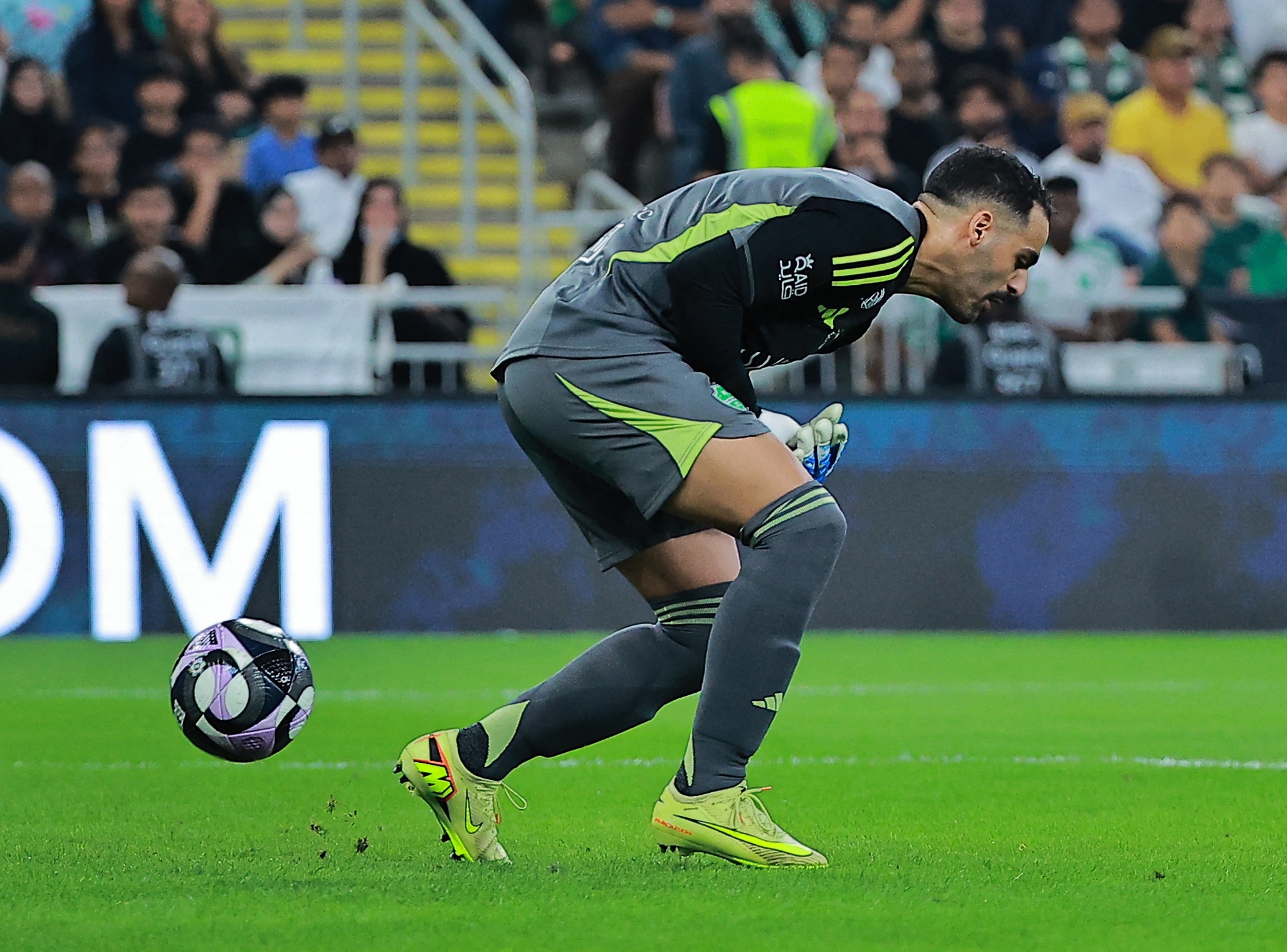 Al Nassr ghi ban tu sai lam kho tin cua thu mon hinh anh