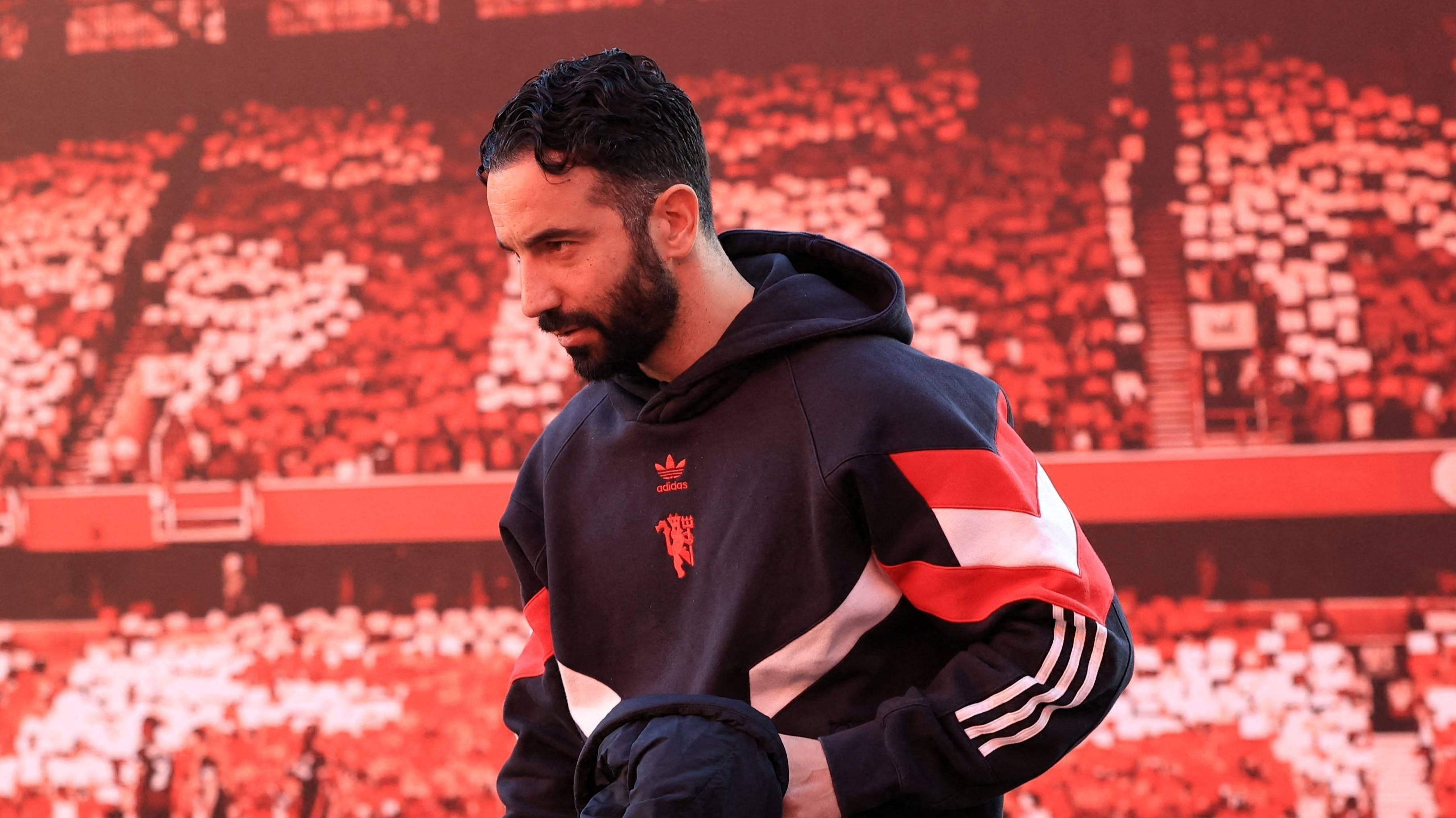 MU da sai voi Amorim tu dau hinh anh